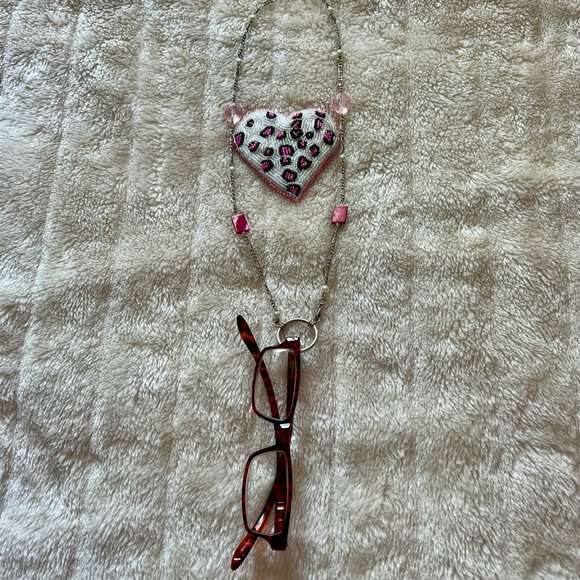 Ladies Eyeglass Holder Necklace - Picture 2 of 4